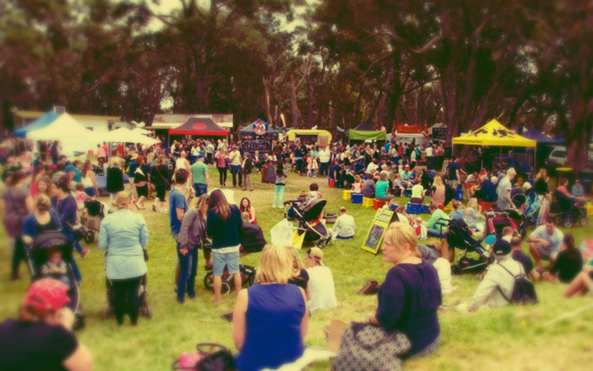 The Whisky Gypsies Perform at The Balnarring Market